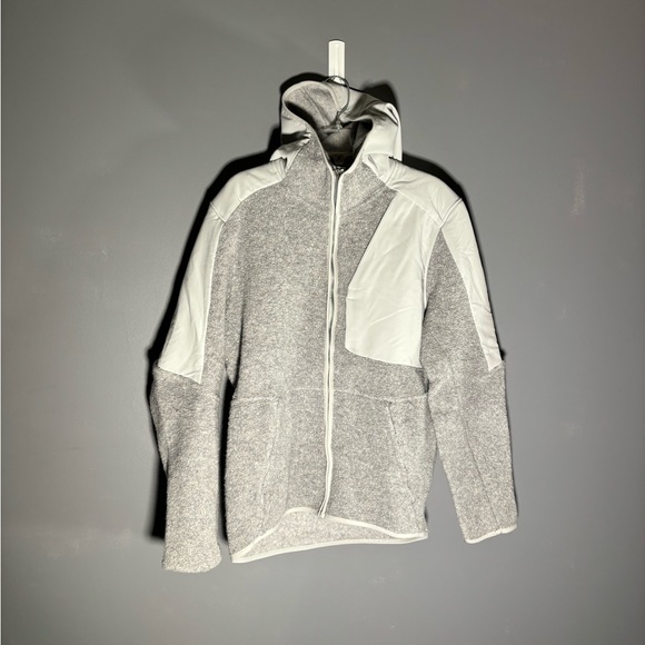 Lululemon Tundra Trek Full Zip Hooded Jacket Size Small - Picture 2 of 5